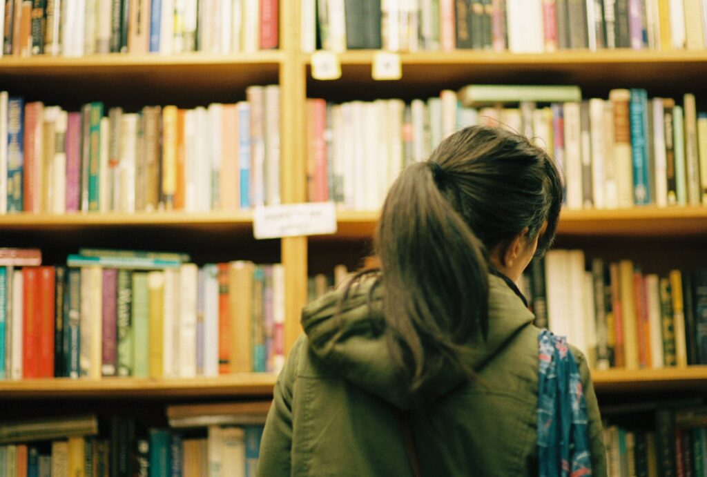 5 Best Indie Bookstores in Boston