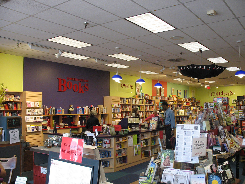 The inside of Porter Square Books in Cambridge, MA