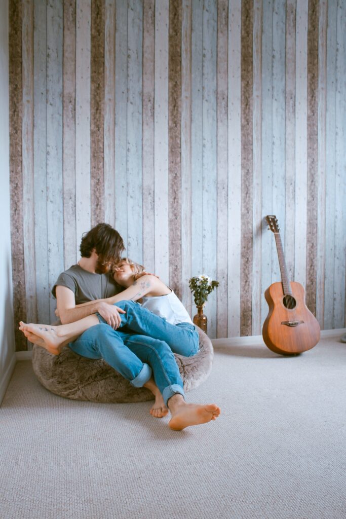 couple on a bean bag chair gtg