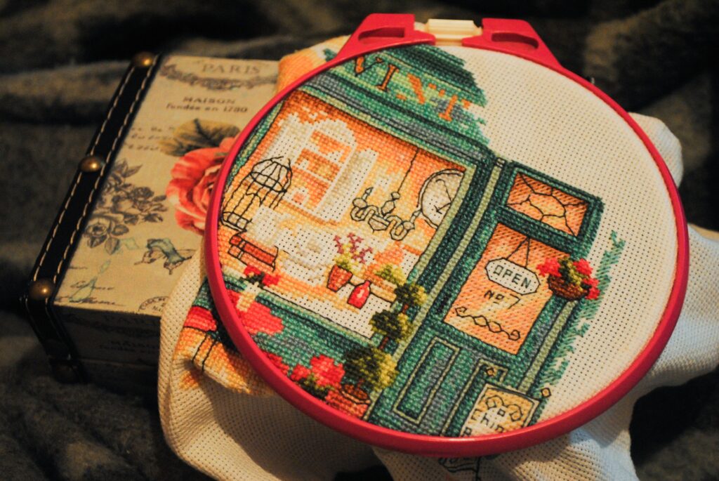 cross stitch hoop with finished pattern